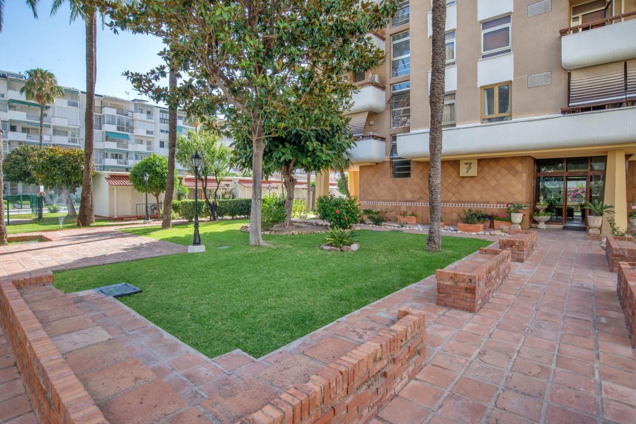 Arpa De Treboles - Carihuela Views! Apartment Torremolinos Bagian luar foto