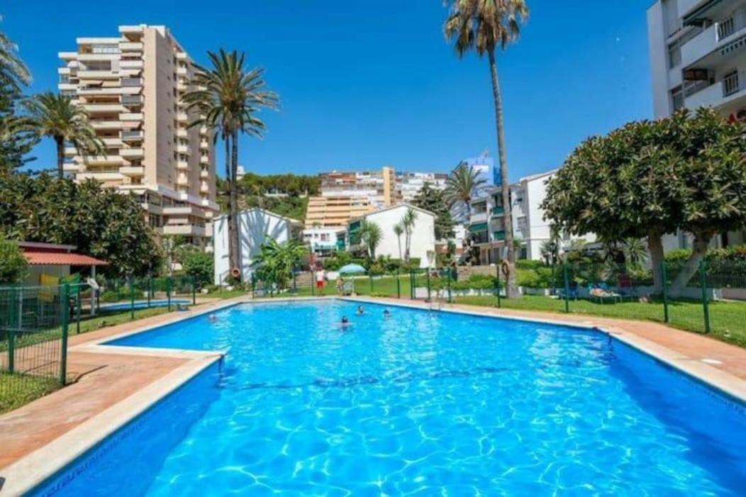 Arpa De Treboles - Carihuela Views! Apartment Torremolinos Bagian luar foto